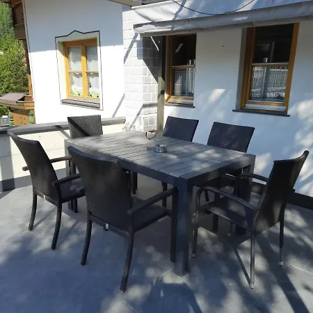 Konukevi Forsthaus Falkner