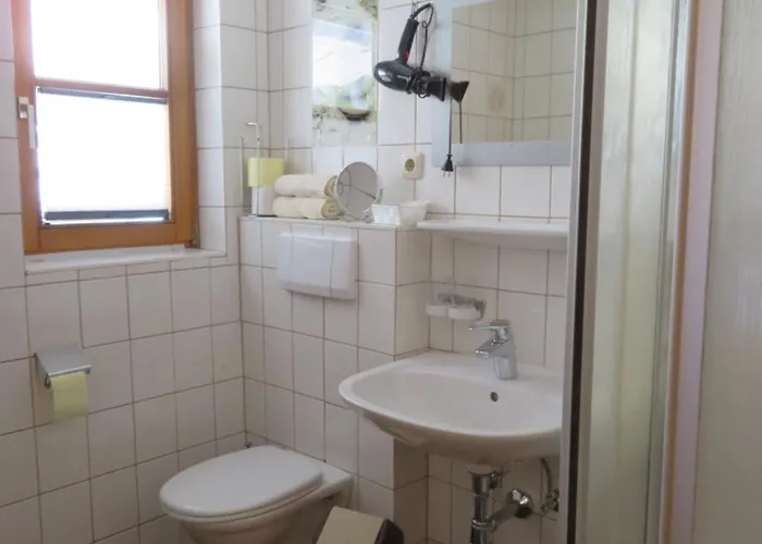 Forsthaus Falkner בית הארחה זולדן